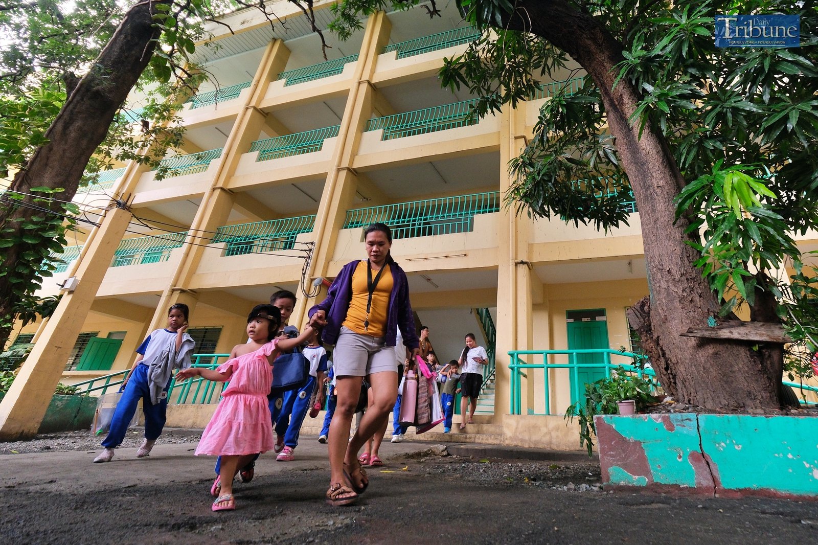 TRIBUNE-backtoschool-scenes